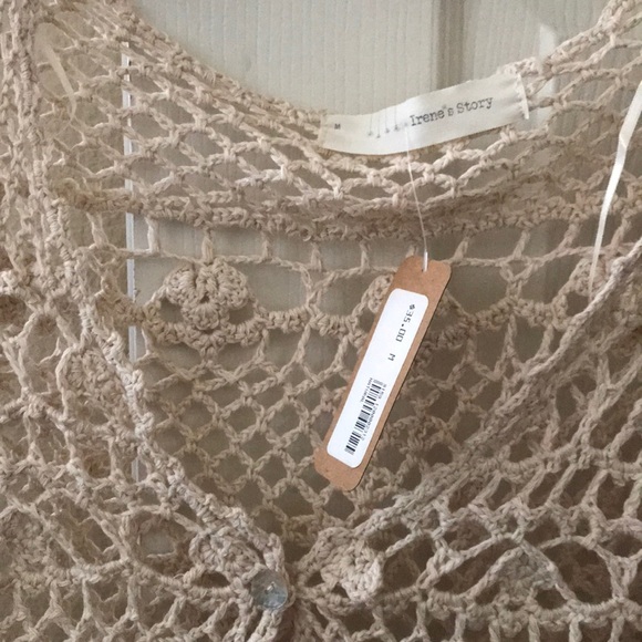 Lacey cover up - Picture 2 of 3